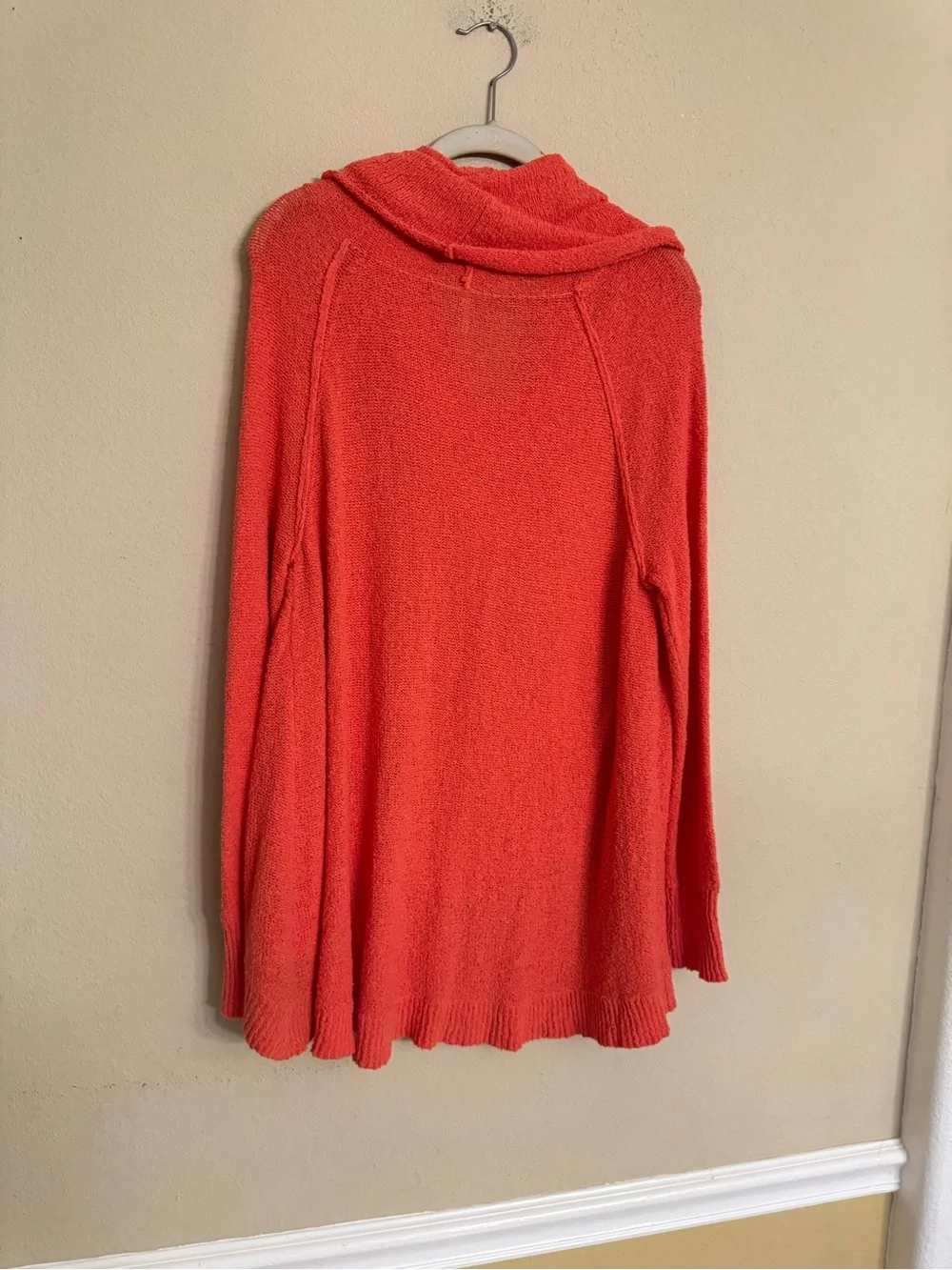 FREE PEOPLE Long Sleeve Knit Sweater Womens M Cowl Neck Orange Asymmetrical Hem